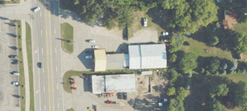 Transmission Shop Retail Property
