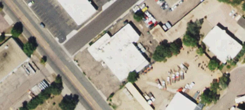 Warehouse with Secured Yard