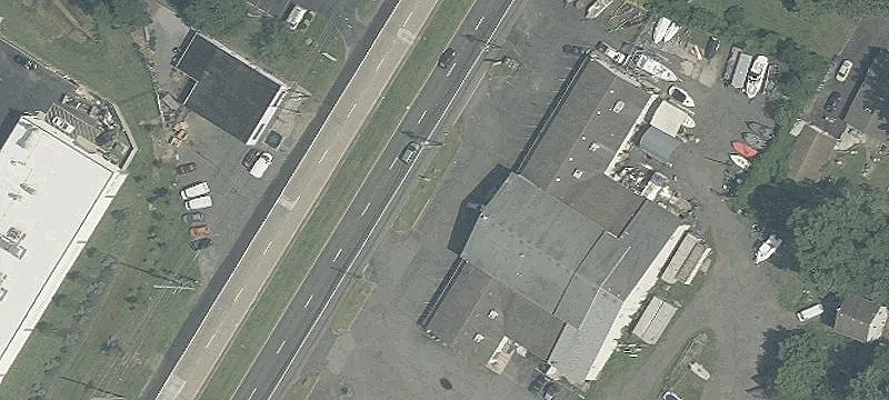 High-Exposure Flex Industrial Space