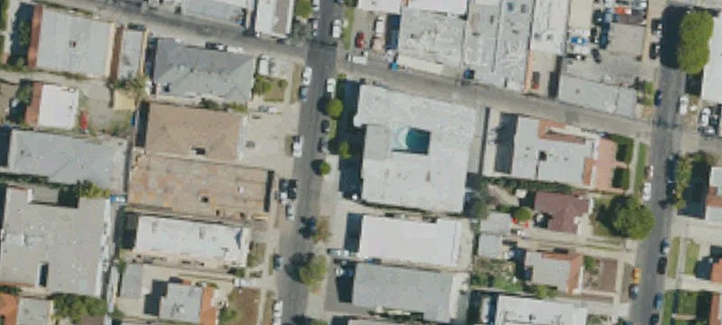 18-Unit Apartment Community