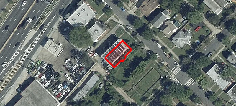 9-Unit Multifamily Building