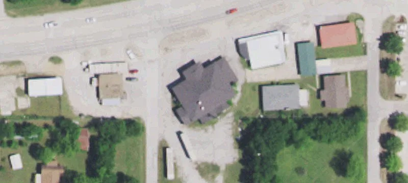 Restaurant Property in Commercial Corridor