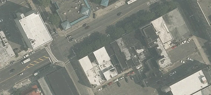 Mixed-Use Income Building