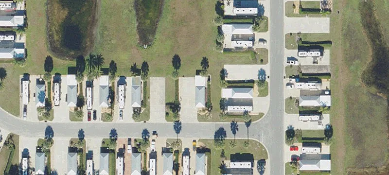 Motorcoach Resort Pull-In Lot