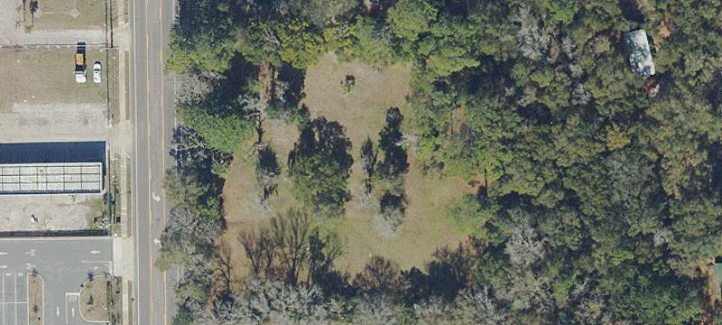 Commercial Land with 250-Foot Frontage