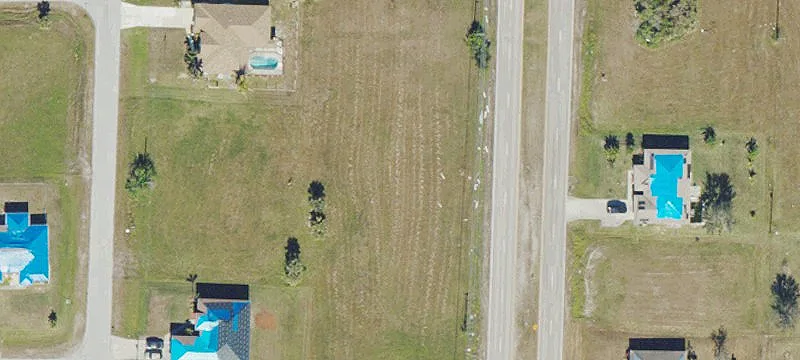 Commercial Land Lot with Visibility