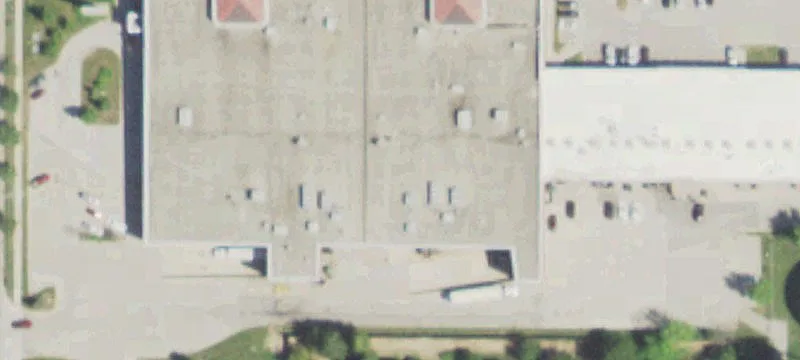 Retail Space in Shopping Center