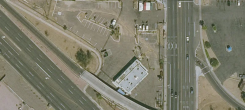 Income Retail Building with C-3 Land