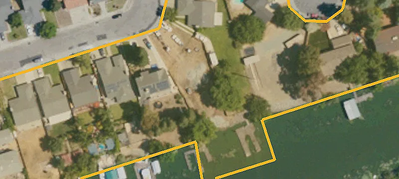 Waterfront Residential Lot with Deep Water Access