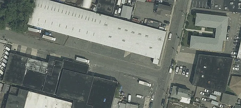 Warehouse Space with Tailboards