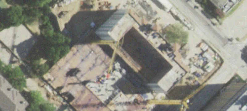 Class AA Nine-Floor Office Building