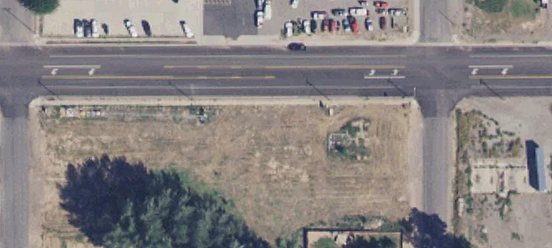 High-Visibility Commercial Land