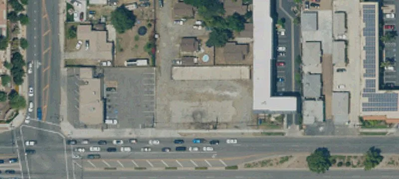 Vacant Land with Four Units
