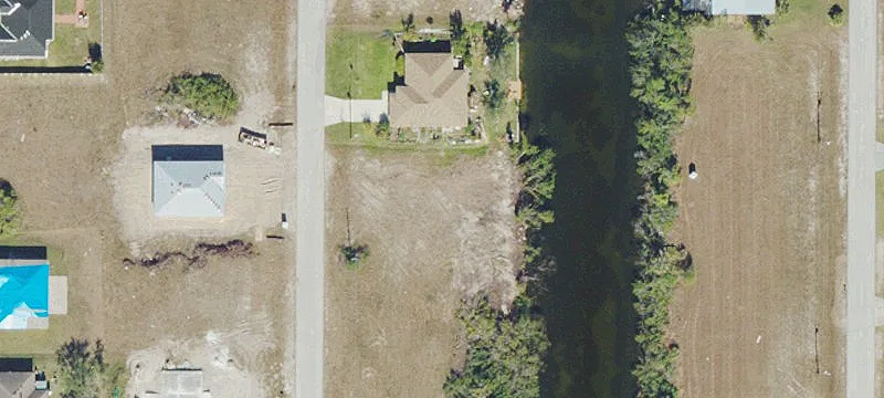 Freshwater Canal Waterfront Lot