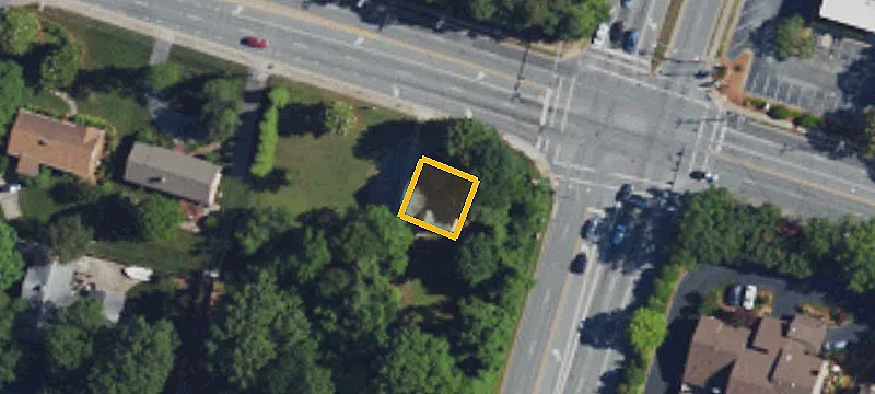 Corner Visibility Land Site