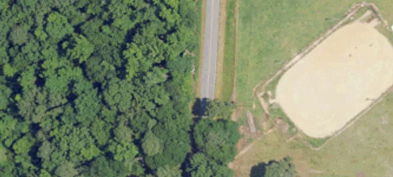 Agricultural Country Estate with Kennel