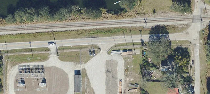 Vacant Runway Lot