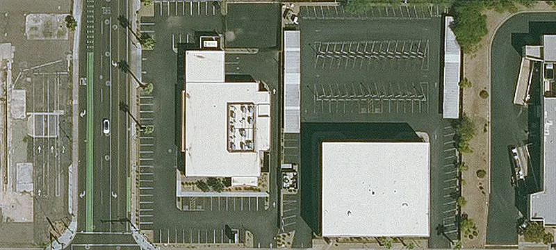 Retail Shopping Center with Street Frontage