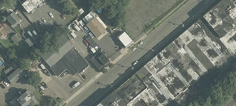 Mixed-Use Building with Body Shop