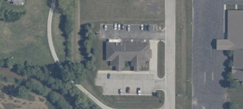 Retail Building with 14,000 SF