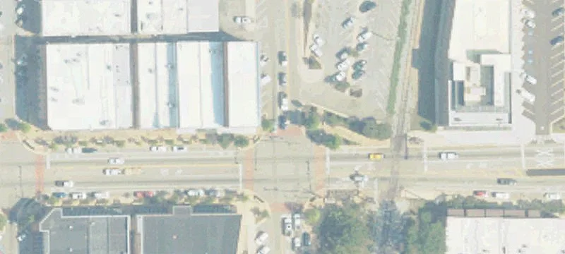 Fire-Sprinklered Warehouse with Dock Doors