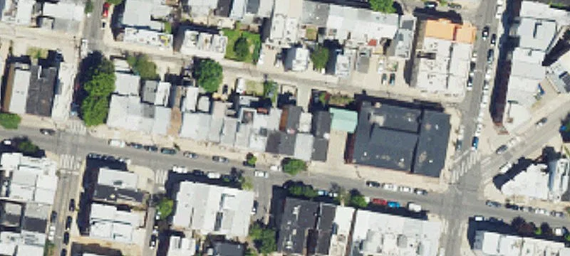 Renovated Duplex with 1-Car Parking