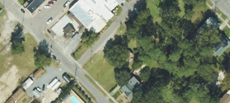Downtown Waterfront Commercial Lot