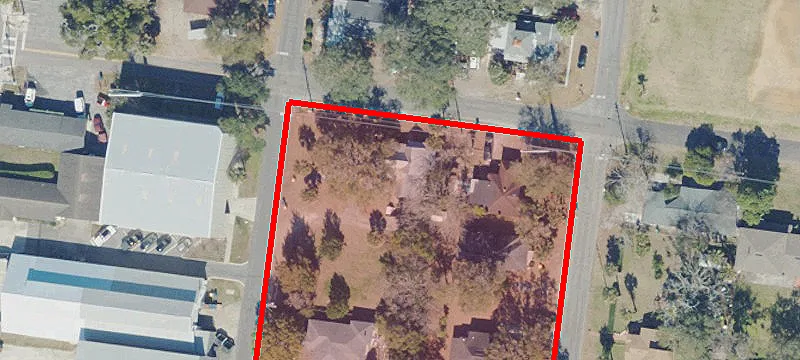 Income Duplex with Two 1BR Units