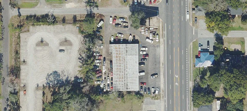 High-Visibility Retail Property
