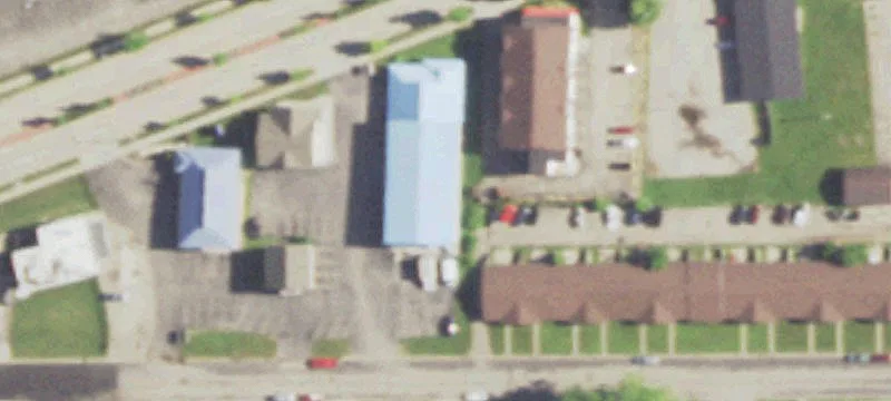 Mixed-Use Retail and Apartment Building