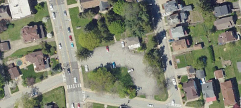 Multi-Use Office Building Corner Lot