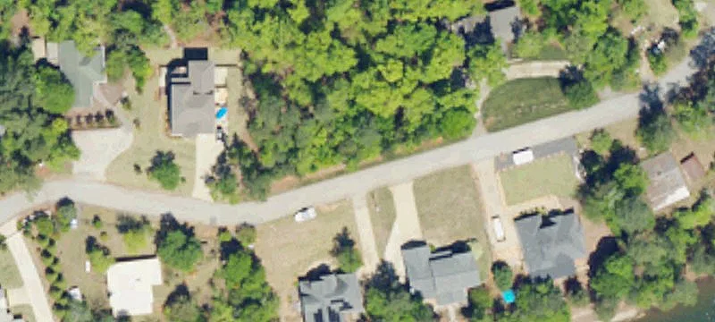 Lakefront Residential Homesite