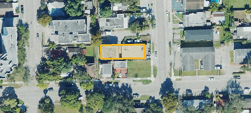 5-Unit Multifamily with Adjacent Lot