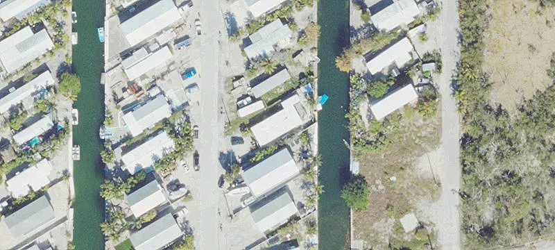 Waterfront Canal-Access Land