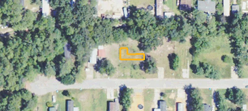 Residential Lot on Dead-End Street