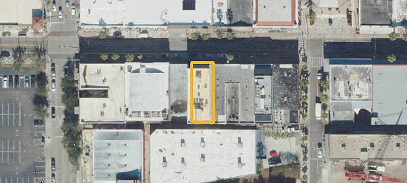 Multi-Tenant Restaurant and Retail Building