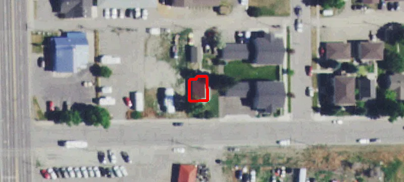 Remodeled Duplex with Detached Garage