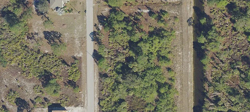 Canal-Adjacent Waterfront Land Lot