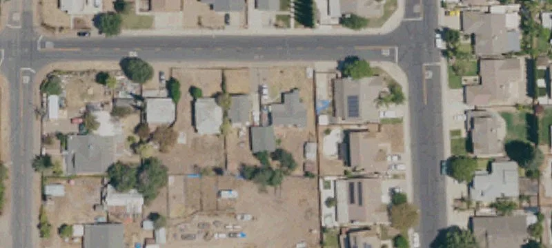 Duplex With Separate Utilities