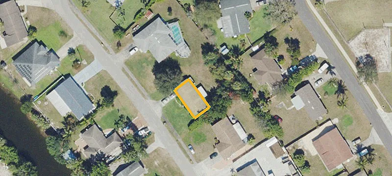 Acreage Home Site with Uplands