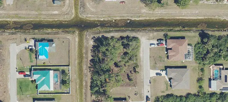 Corner Canal-Adjacent Home Site