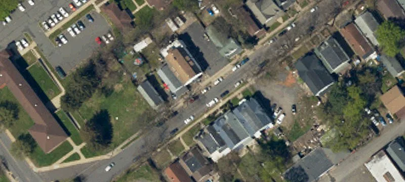 6-Unit Multifamily with Parking Lot
