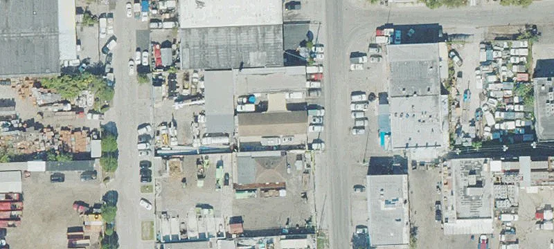 Warehouse with Outdoor Storage Yard