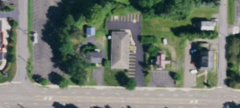 Built Office Building with 22,000 Traffic