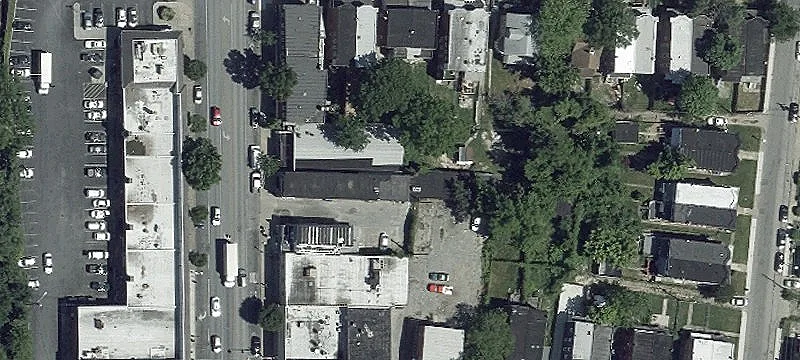 Former Liquor Store with Off-Street Parking