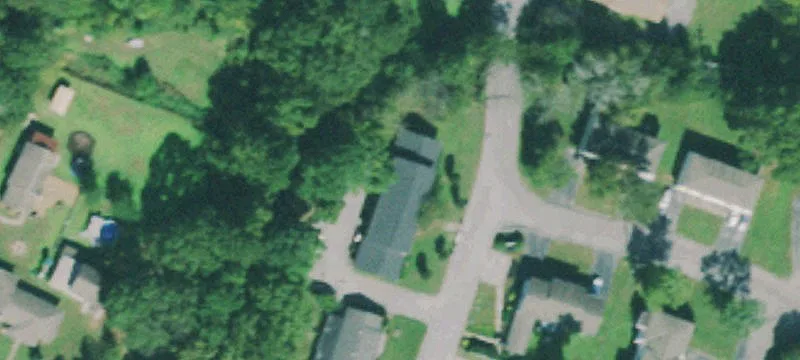 Six-Unit Townhome and Flat Building
