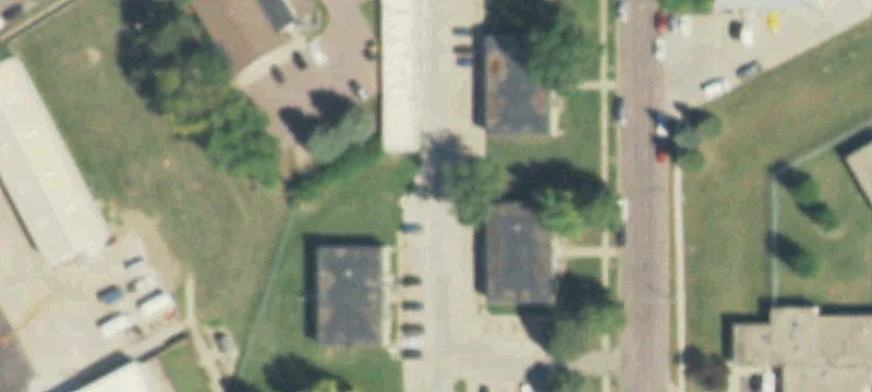 8-Plex Apartment Complex with Garages