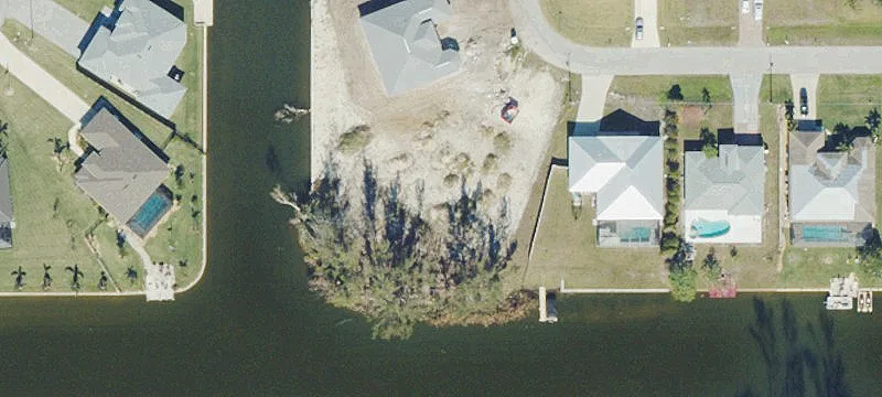 Freshwater Canal Front Land Lot