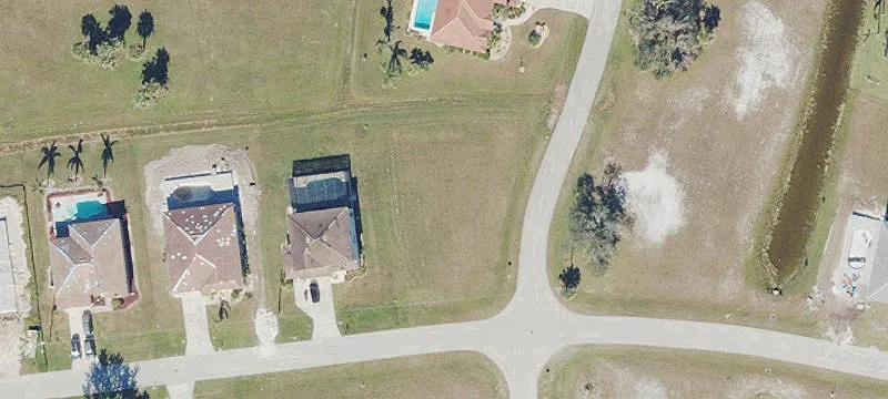 Corner Waterfront-Adjacent Land Lot