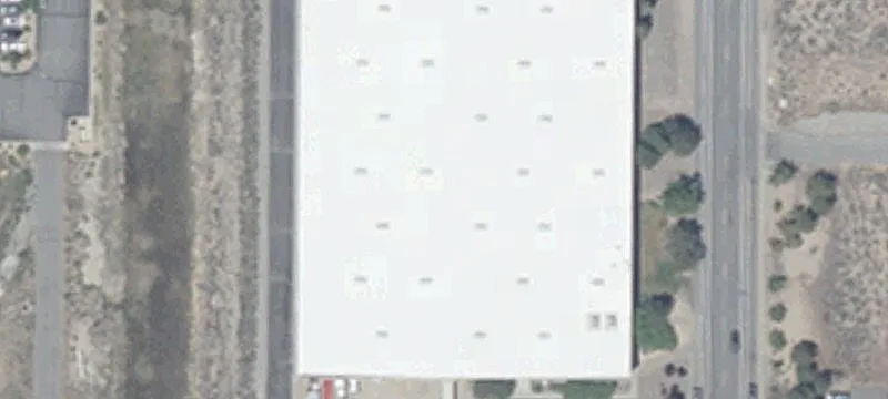 Cross-Docked Industrial Distribution Facility